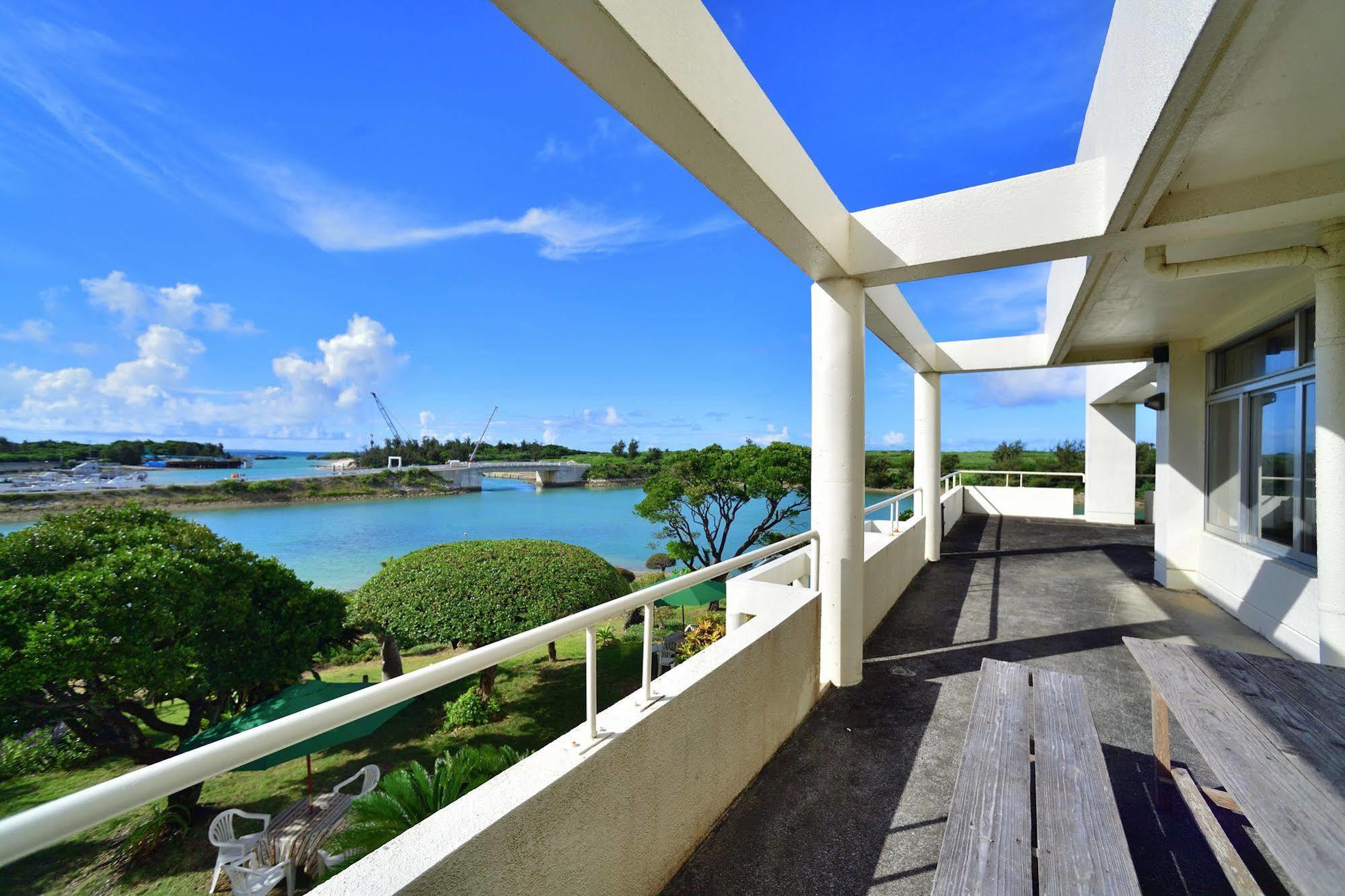 Hotel South Island Miyakojima  Dış mekan fotoğraf